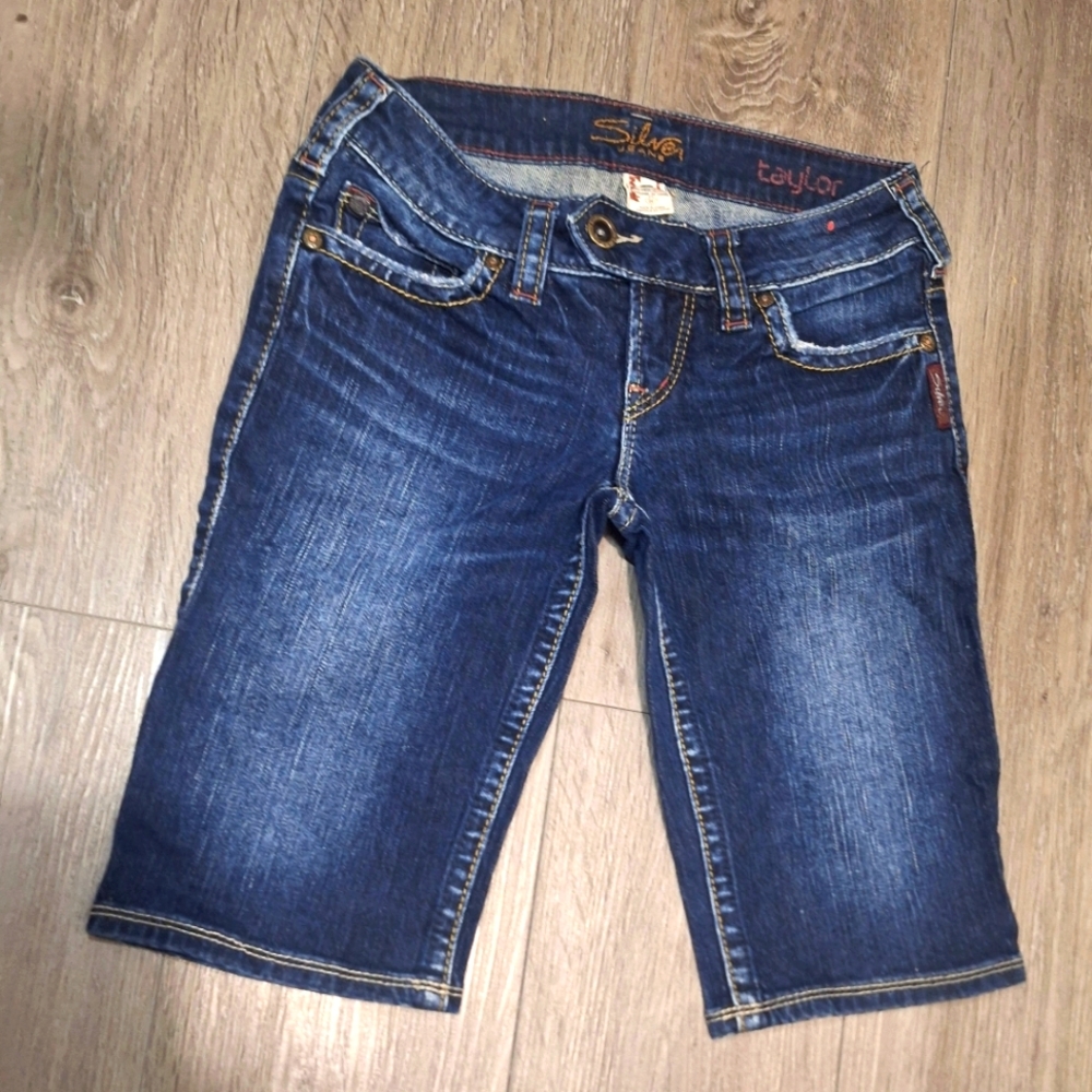 Silver Jean Shorts Womans Low Rise Size 5 Stretch